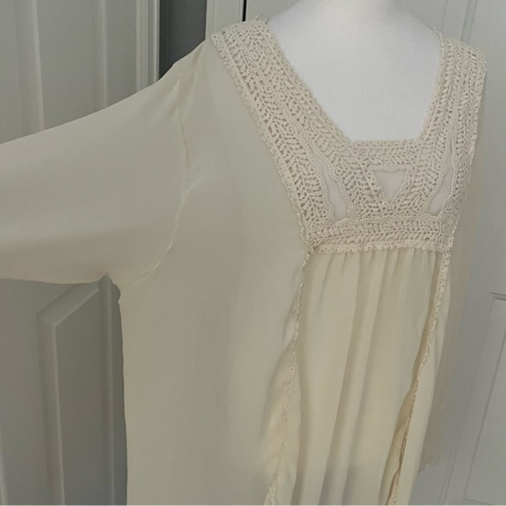 Cal Style USA 2XLSheer‎ Bell Sleeve Peasant Blouse Crochet Detail Unlined  Ivory - Picture 6 of 9